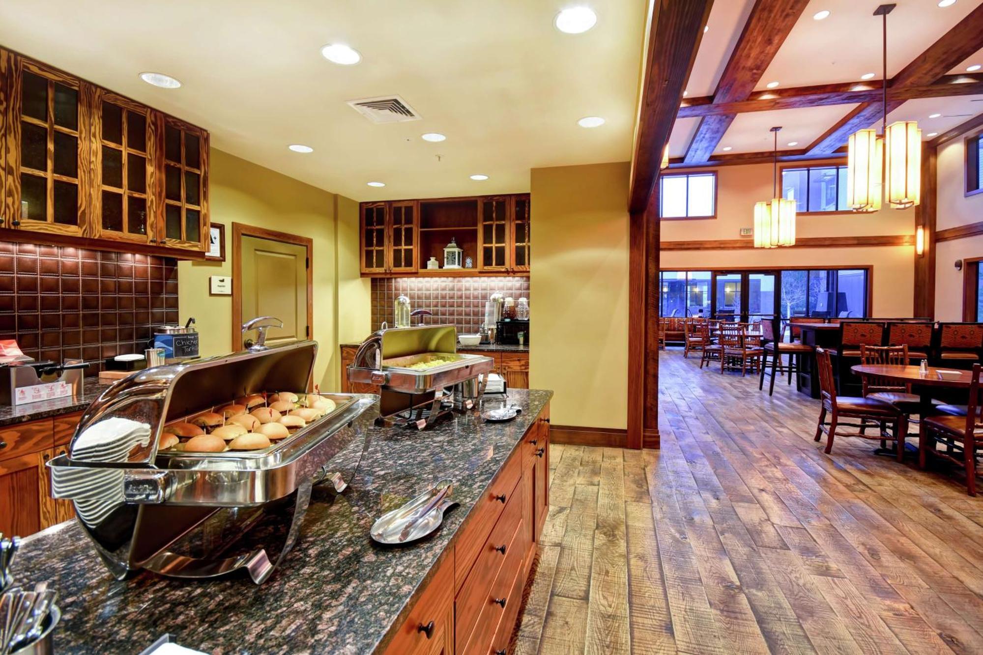 Homewood Suites By Hilton Kalispell Buitenkant foto